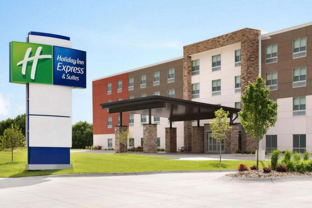 Holiday Inn Express & Suites - Phoenix West - Tolleson, An Ihg Hotel Exterior photo